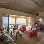 Penthouse The Strand 4A