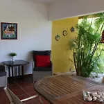 Annidas Sambuya