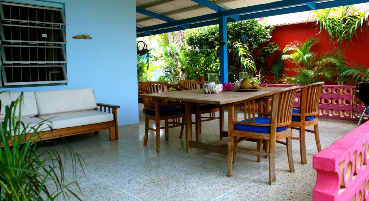 Caribbean Flower Appartement *