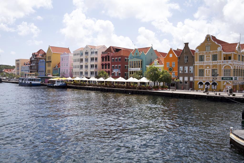 Apartment Dolphins Jump@curacao Ocean