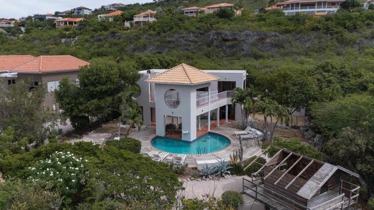 Coral Estate 19 - Architectural Eye-catcher With Private Pool * Willibrordus