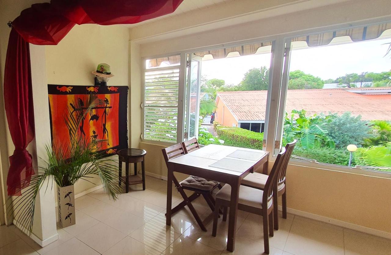 Club Seru Coral Ap Toekan Apartment *