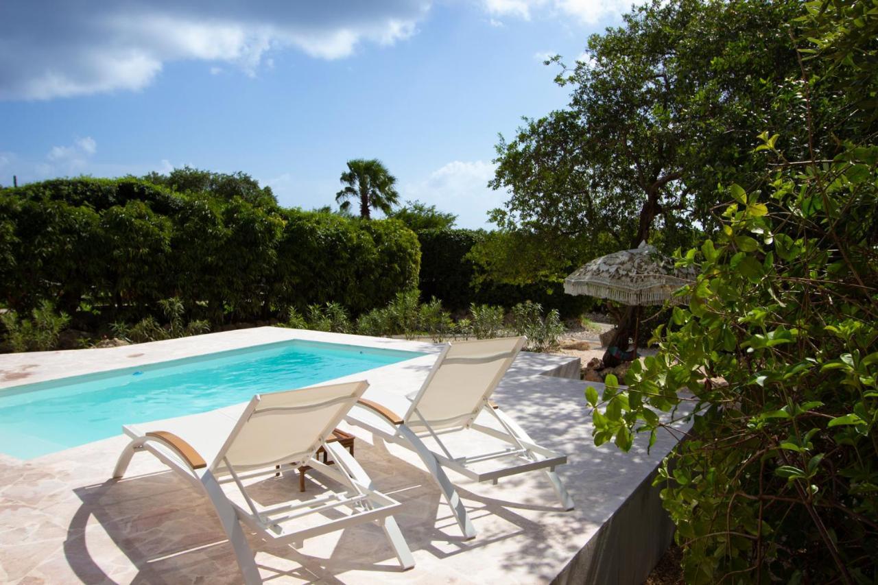 Piscadera Bay 79 *