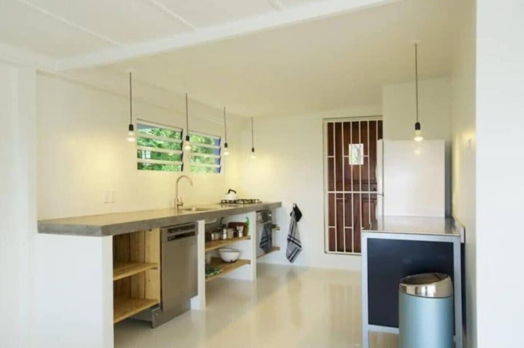 Idyllic Curacao With Stunning Views Villa Willemstad