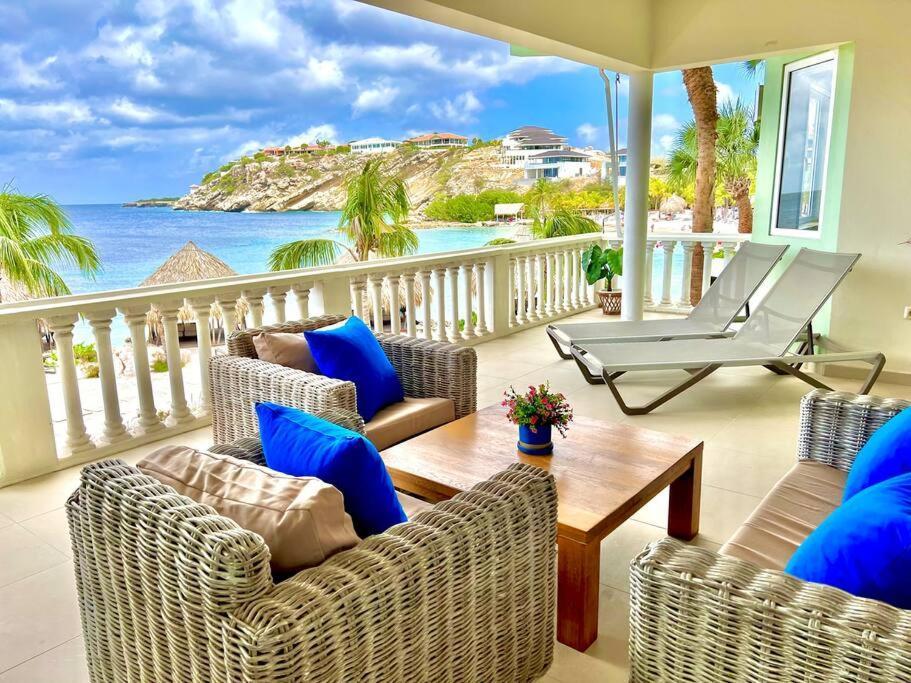 Blue Emerald Beachfront Blessing *