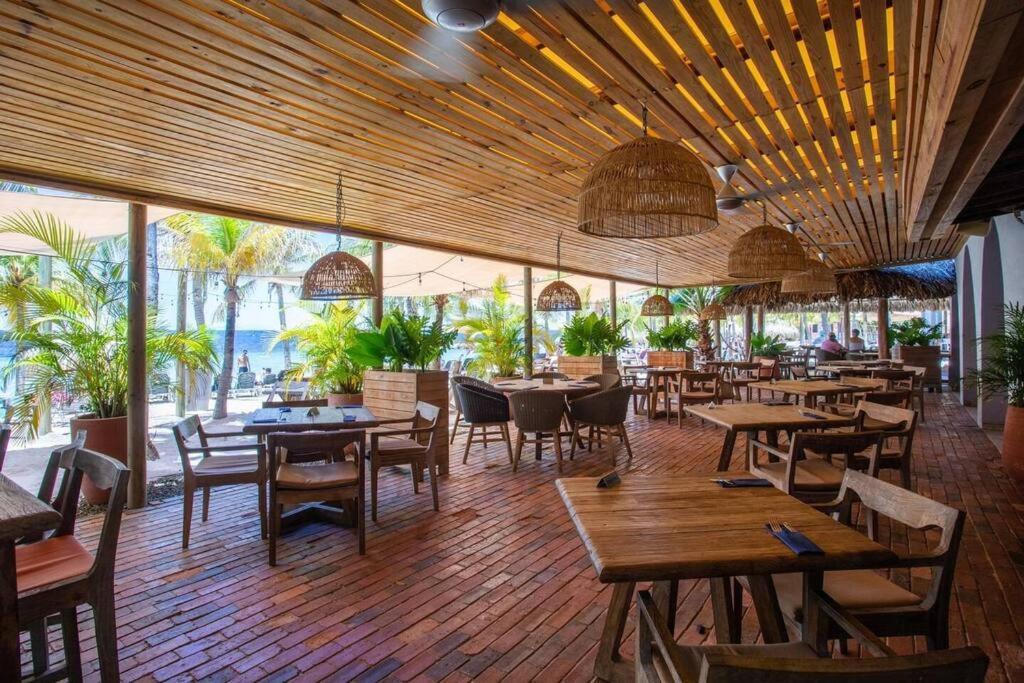 Blue Emerald Beachfront Blessing *
