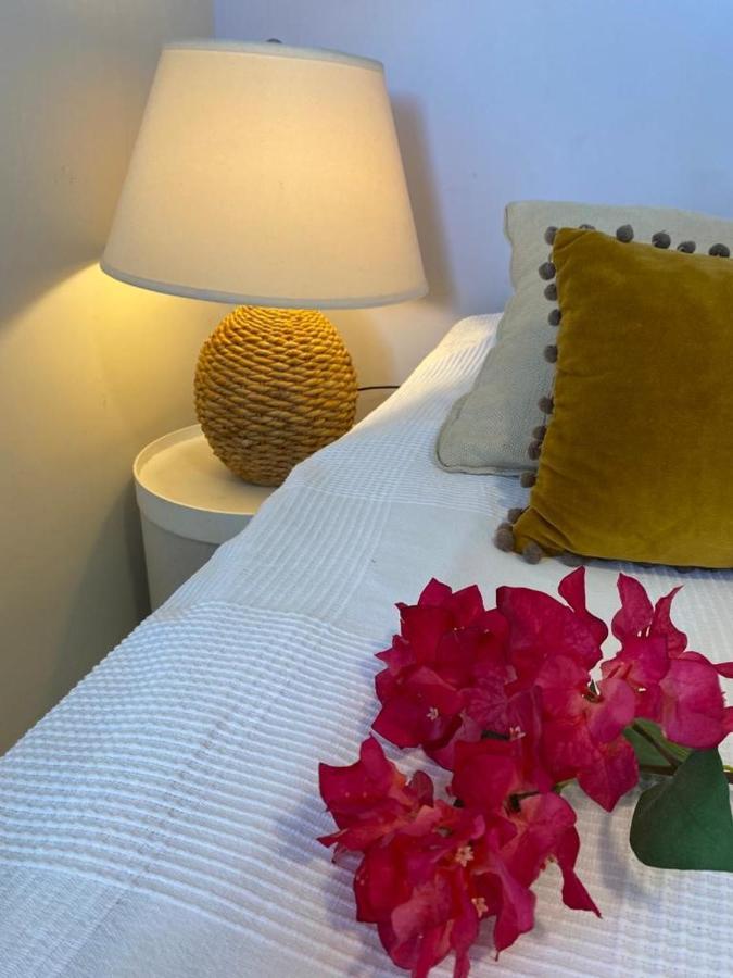 Villa At Secured Gated Near Mambo Beach!