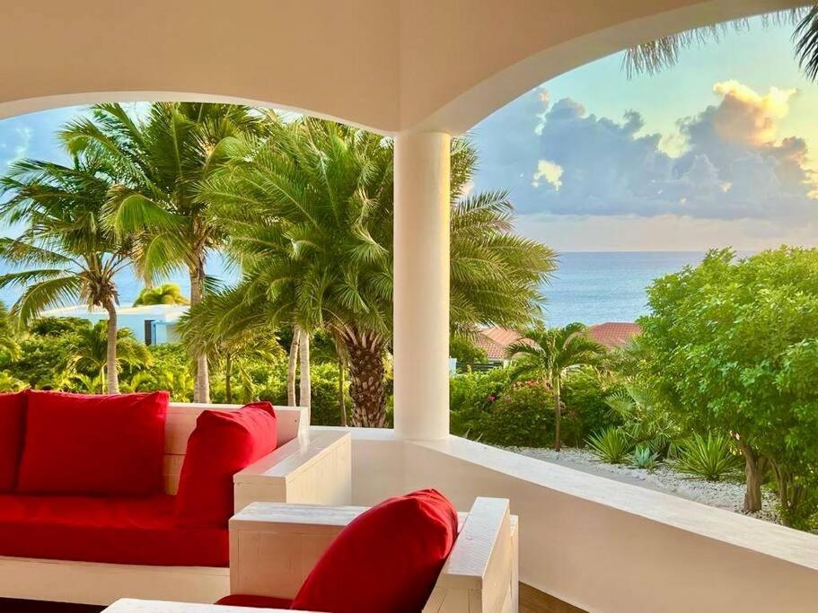 Villadelsol-ocean Front Resort-pool-up To 8 Guests-walk To The Willibrordus