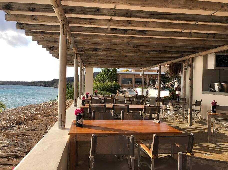 Villa Villadelsol-ocean Front Resort-pool-up To 8 Guests-walk To The Willibrordus