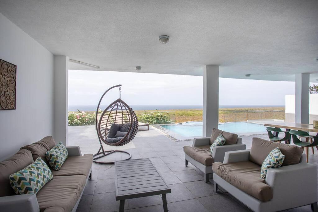 Ocean Vista, Amazing Panoramic View And Private Pool * Willemstad