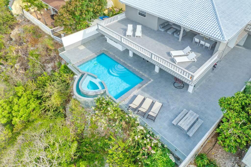 Villa Ocean Vista, Amazing Panoramic View And Private Pool
