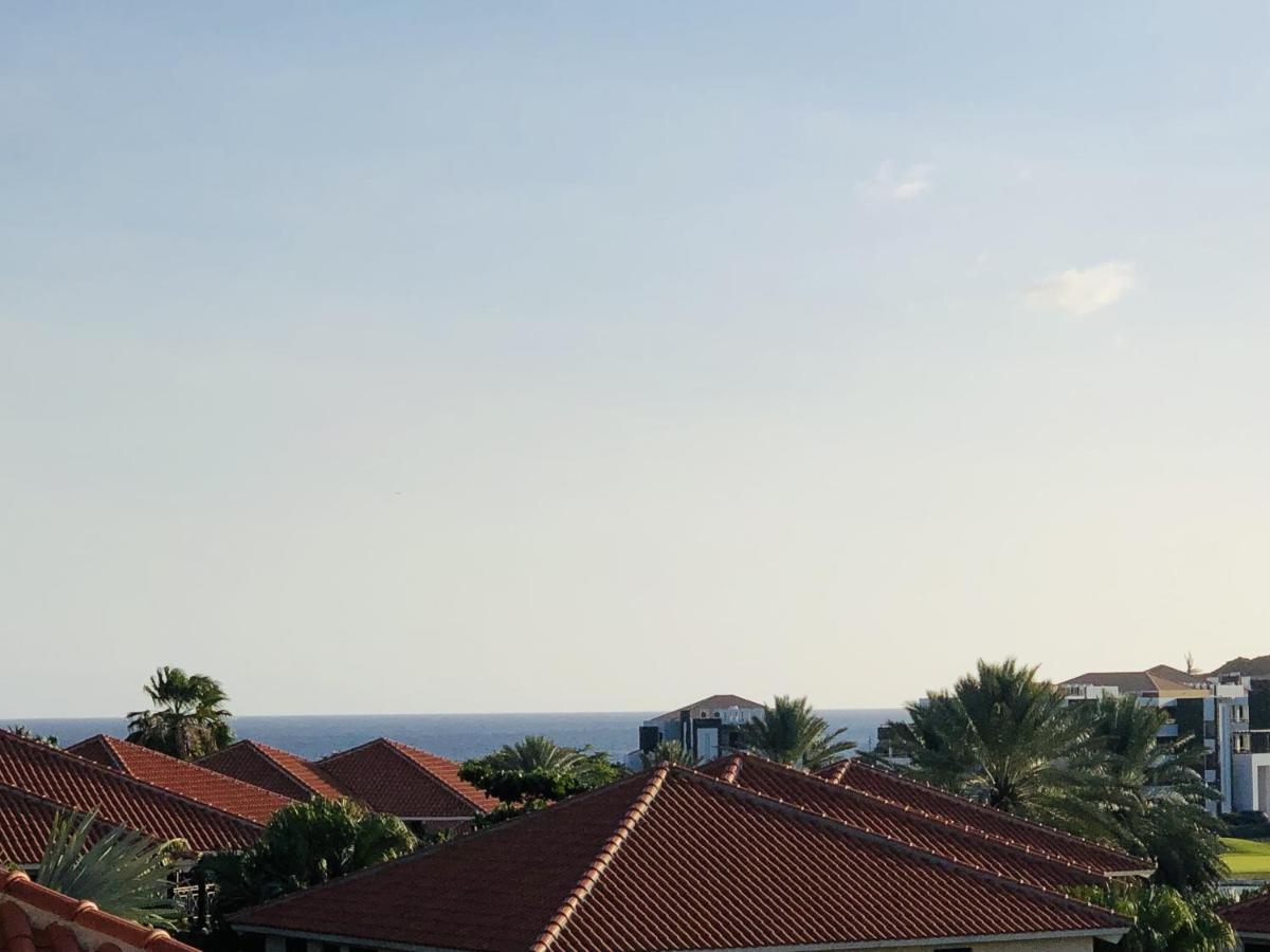 Appartement # - Ocean View - Fully Air Conditioned #