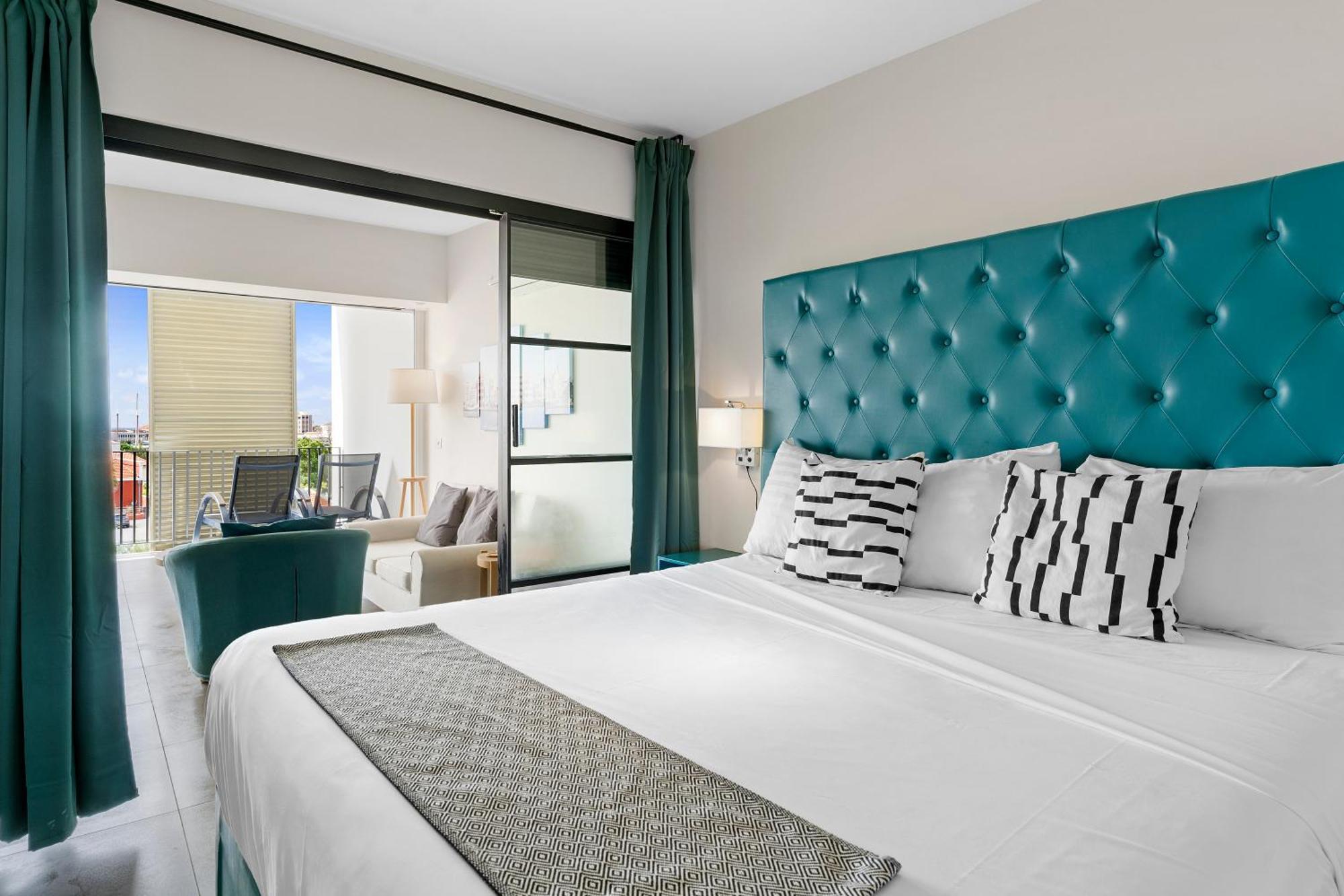 Hotel The Ritz Village (adults Only)