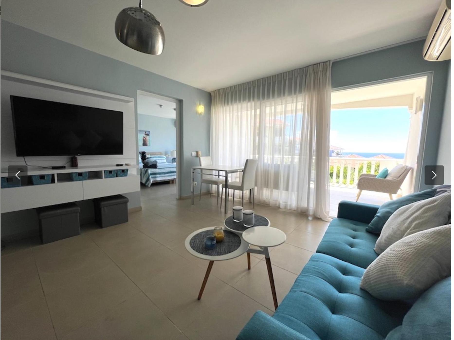 Untoldcondo Apartment Blue Bay