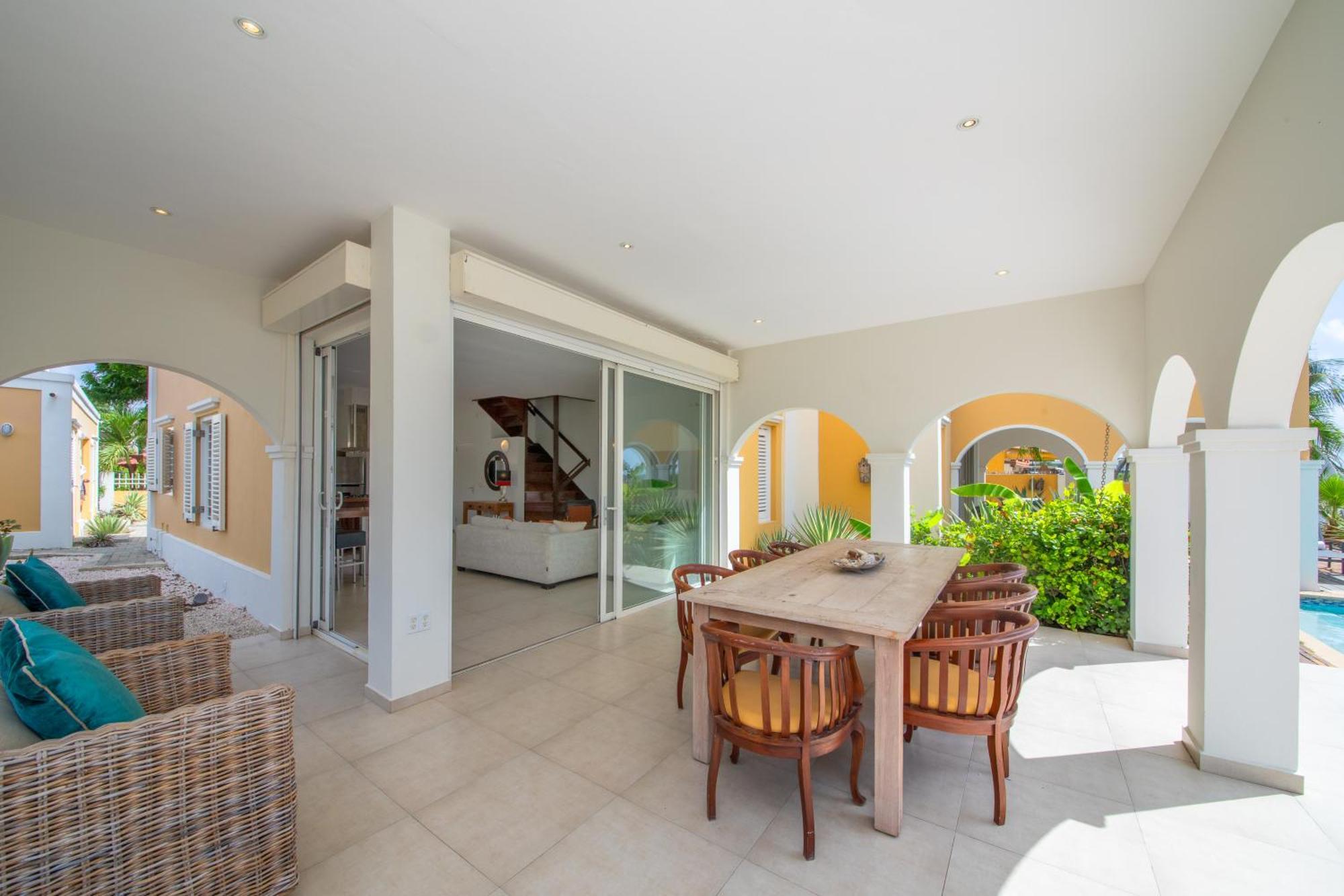 Atlantis House Apartment Willemstad