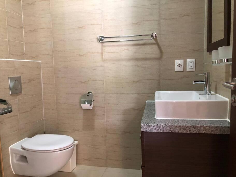 1 Apartment-green View 8 *