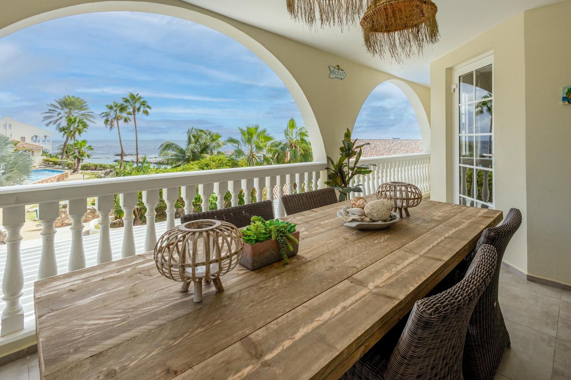 Flamboyan Op Ocean Resort, Mambo Curacao Willemstad