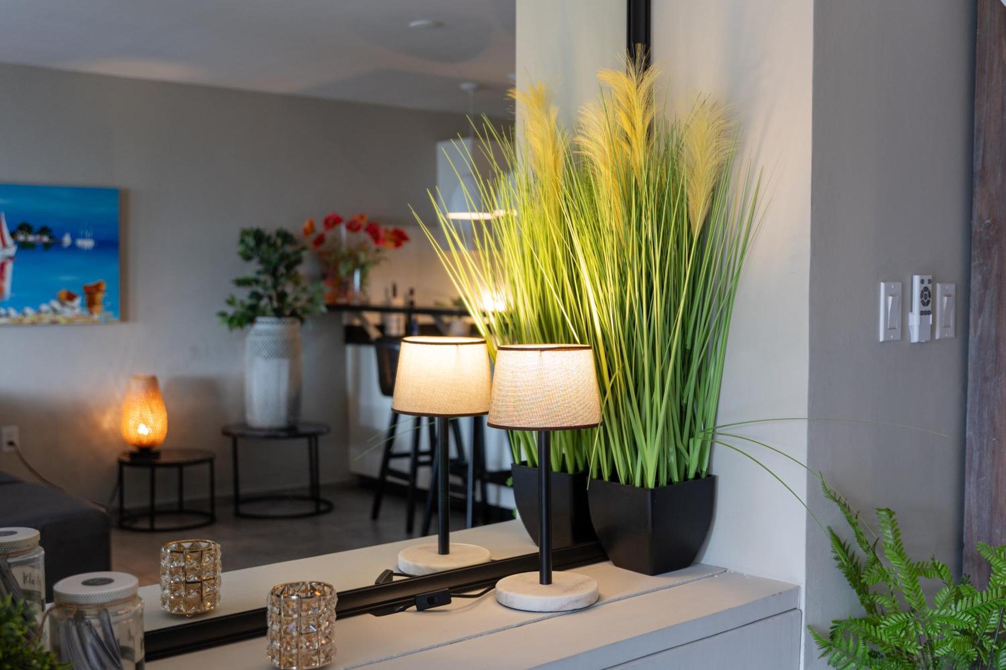 Flamboyan Op Ocean Resort, Mambo Curacao Apartment