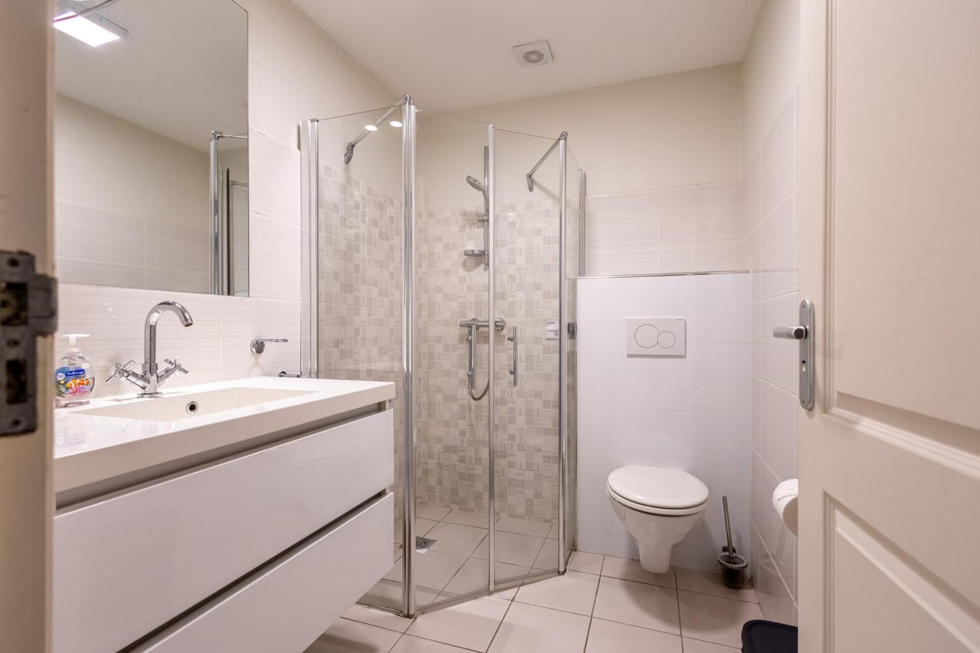 Flamboyan Op Ocean Resort, Mambo Curacao * Willemstad