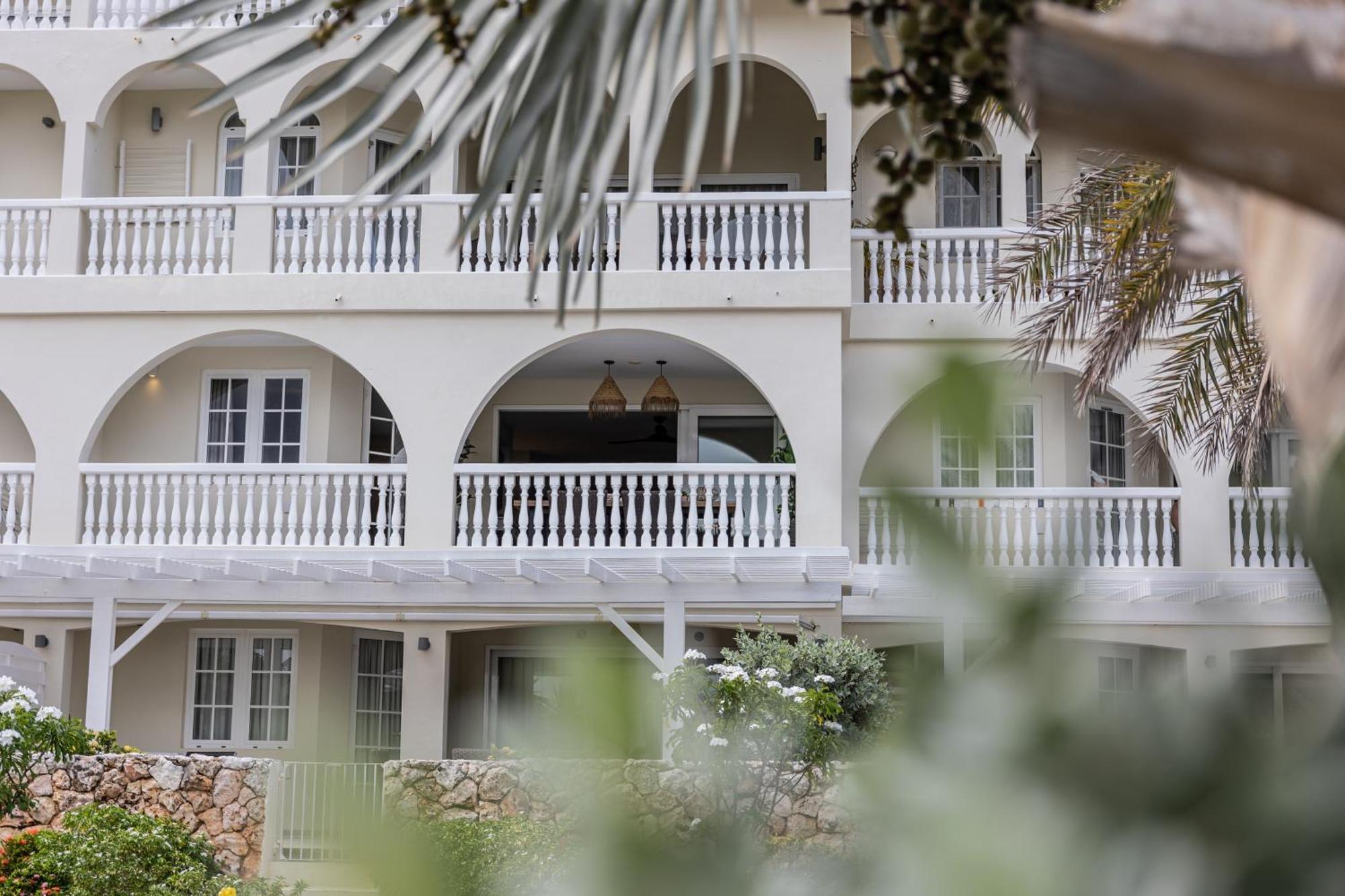 Flamboyan Op Ocean Resort, Mambo Curacao Willemstad