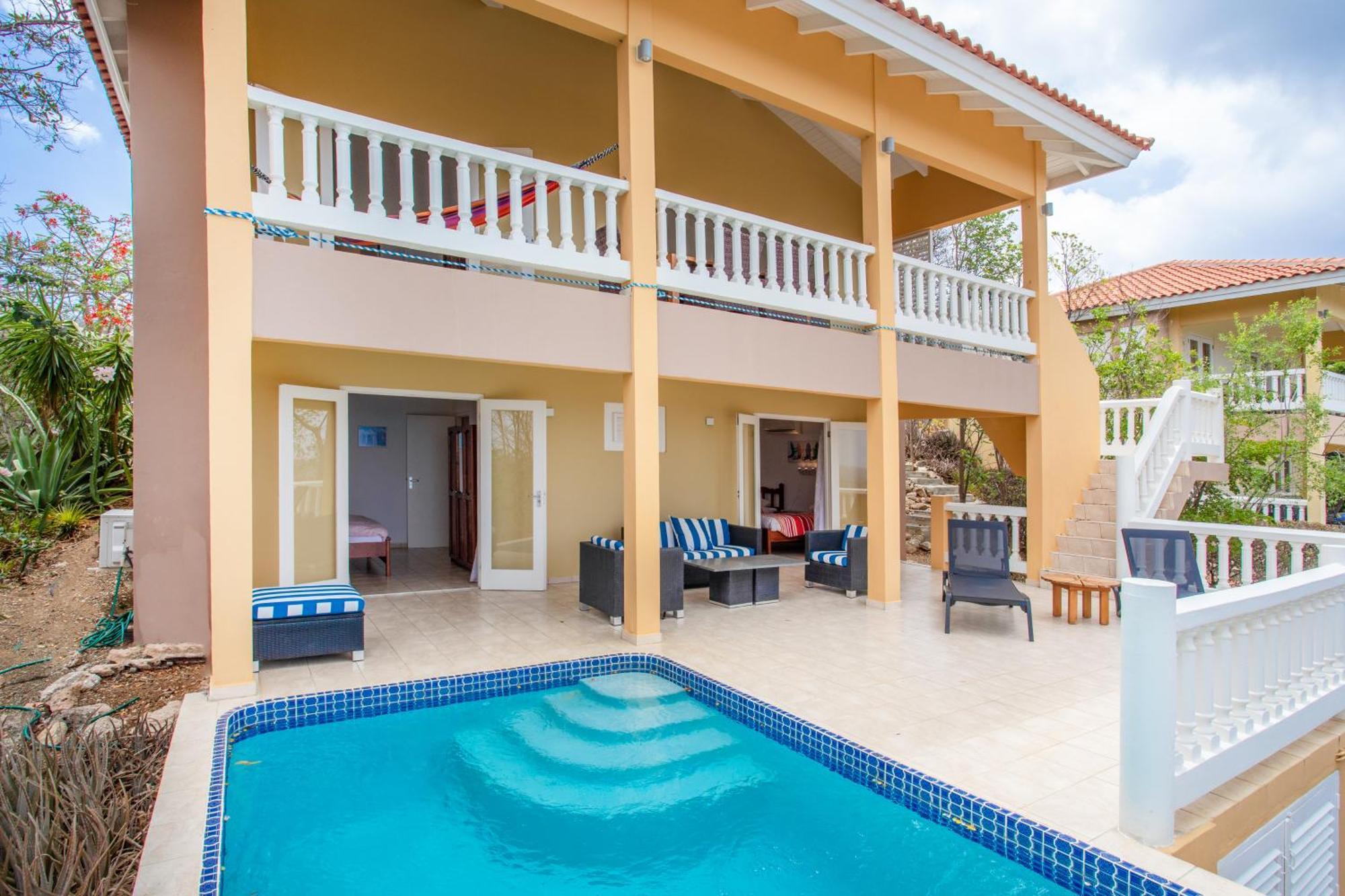 Villa Gran Veranda With Private Pool, Coral Estate *