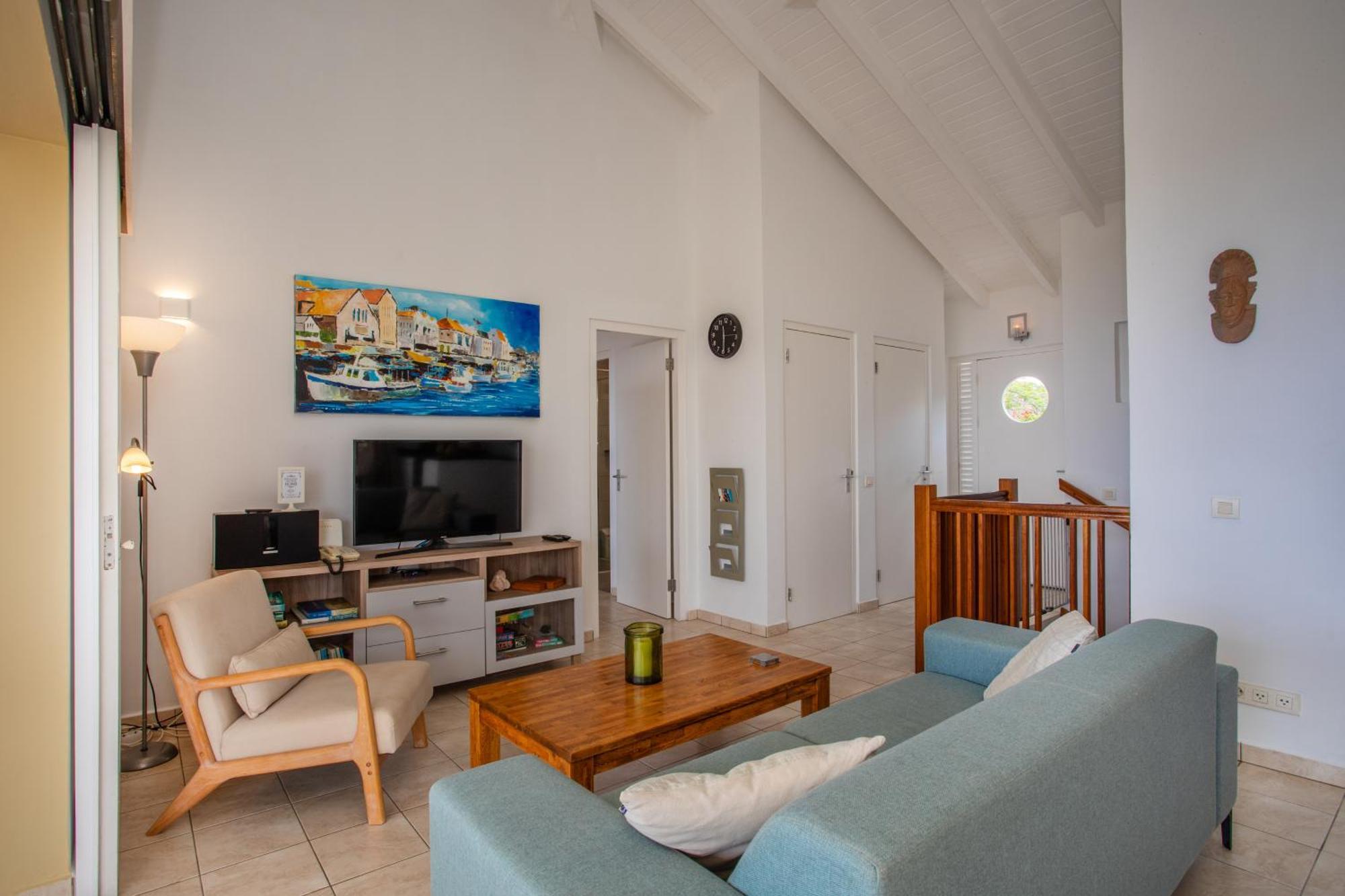 Gran Veranda With Private Pool, Coral Estate *