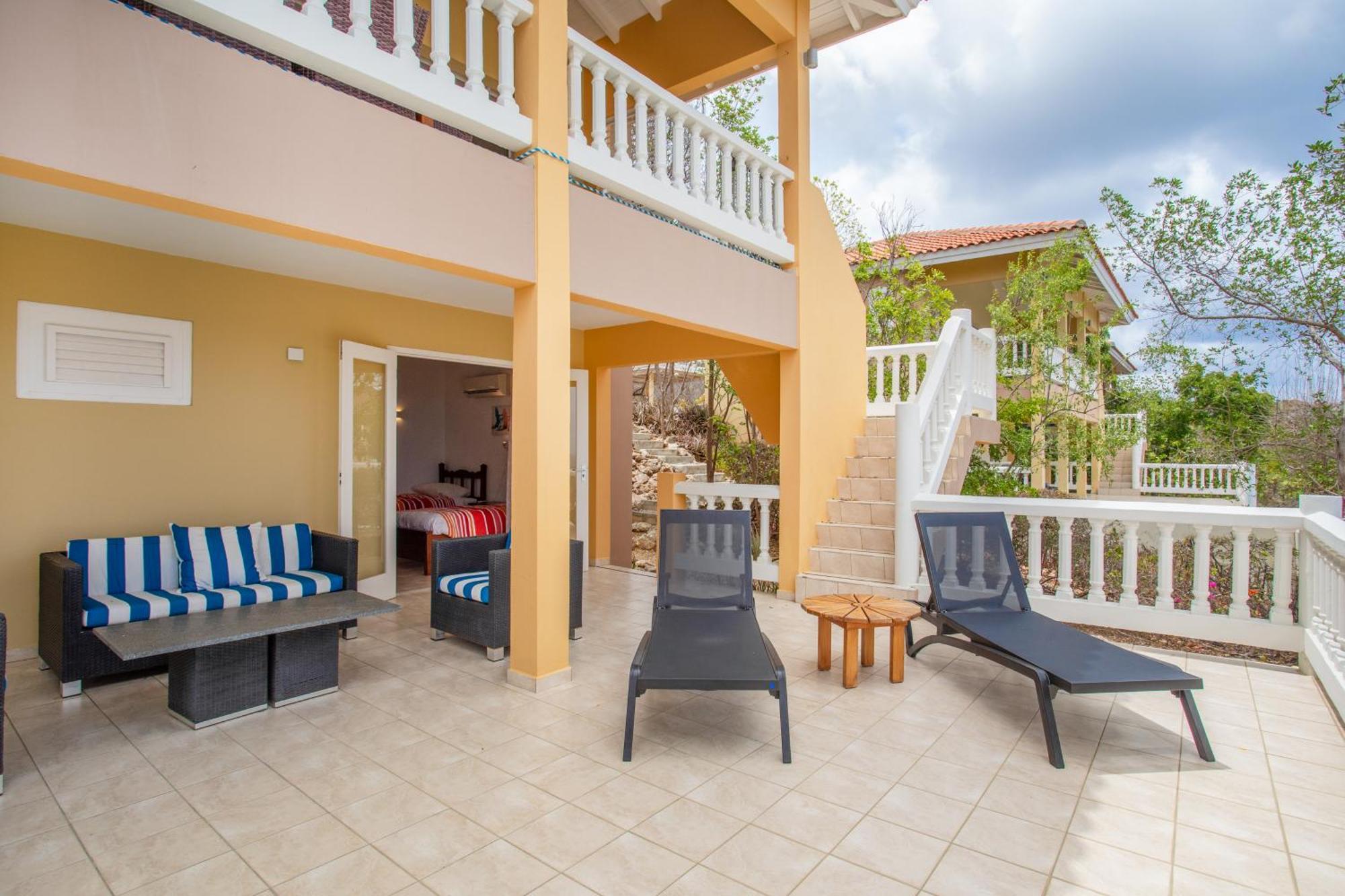 Gran Veranda With Private Pool, Coral Estate Villa Willemstad