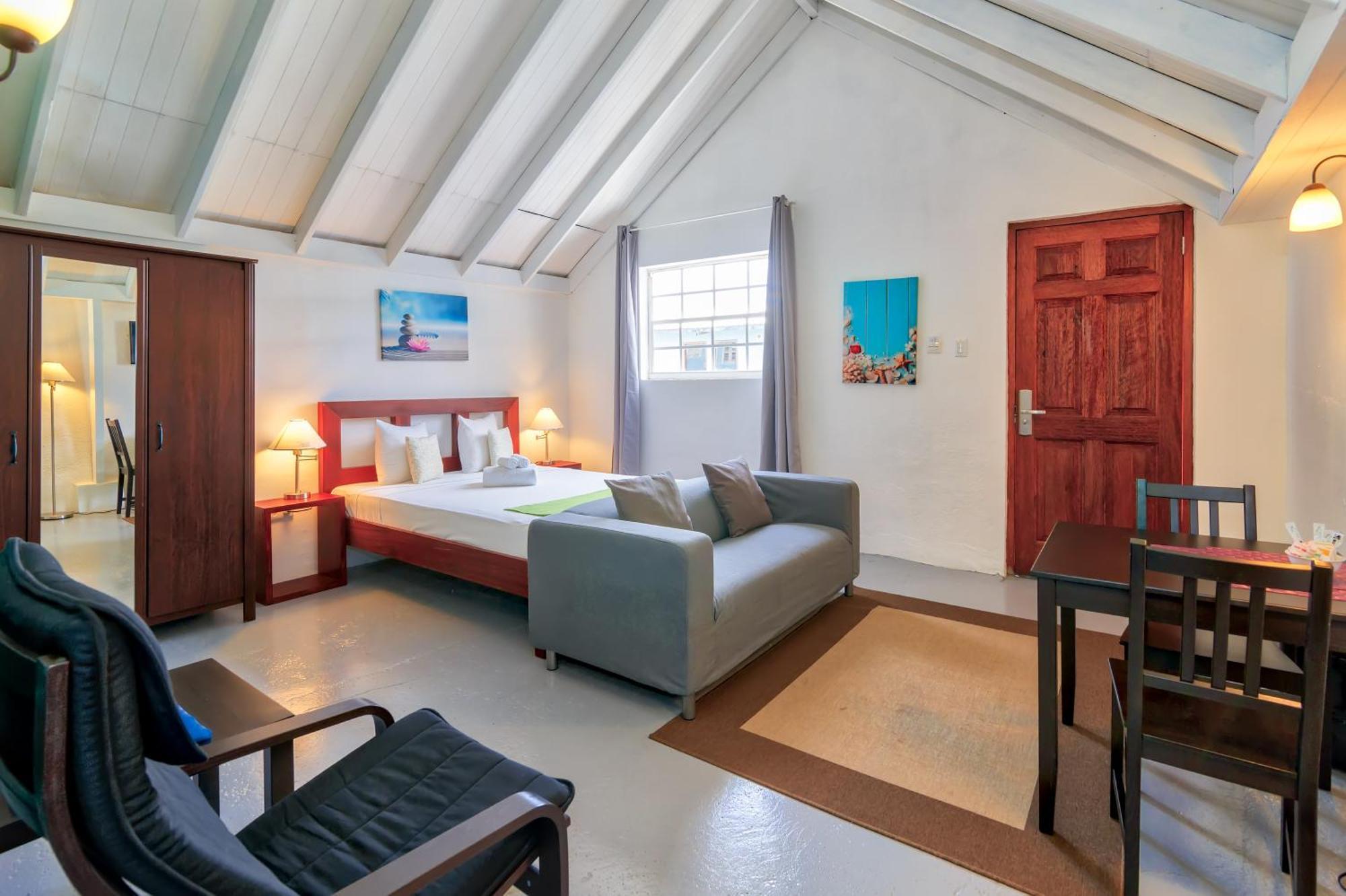 The Ritz Village (adults Only) 3* Willemstad