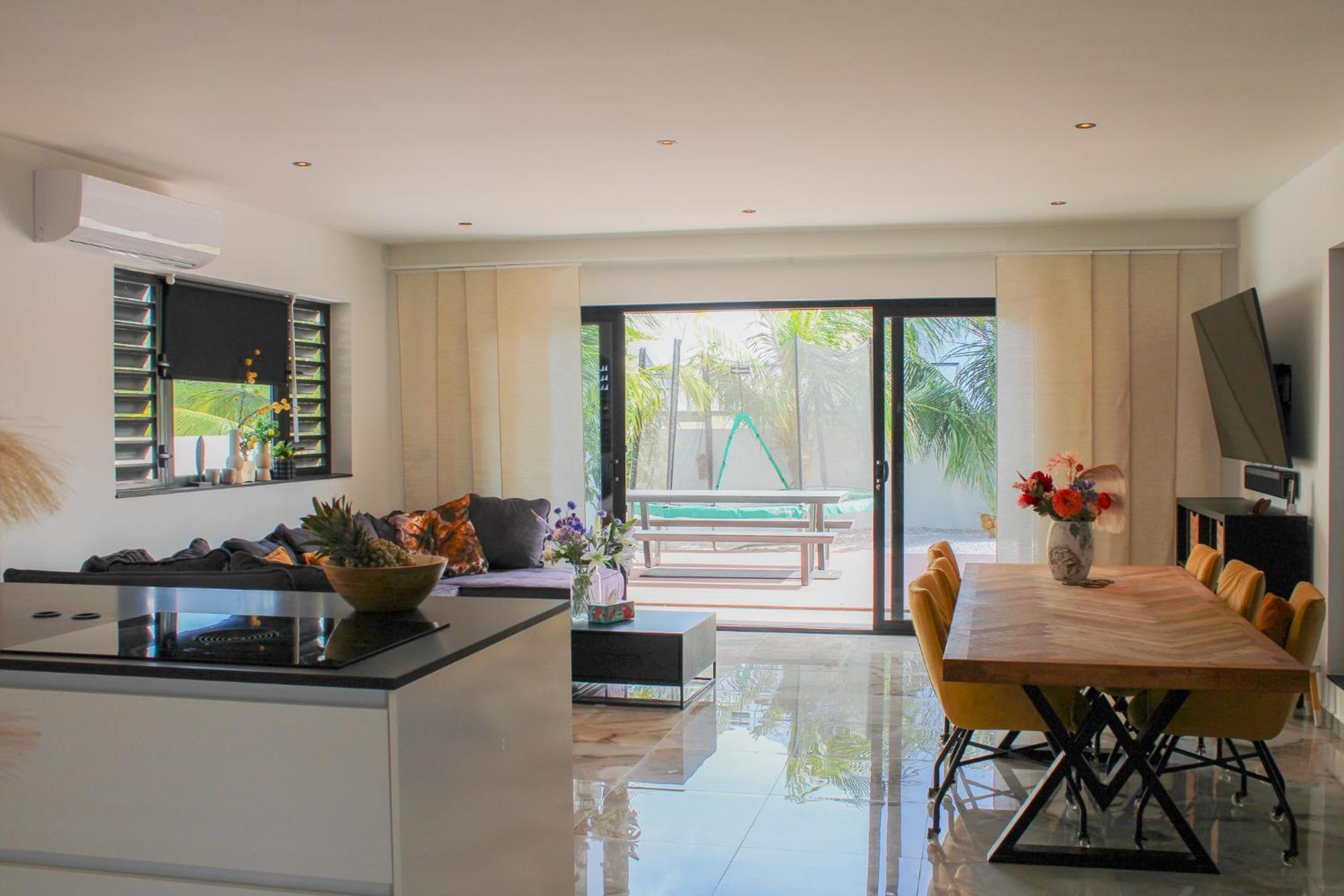 Luxury Incl Pool With Seaview Near Beaches * Willemstad