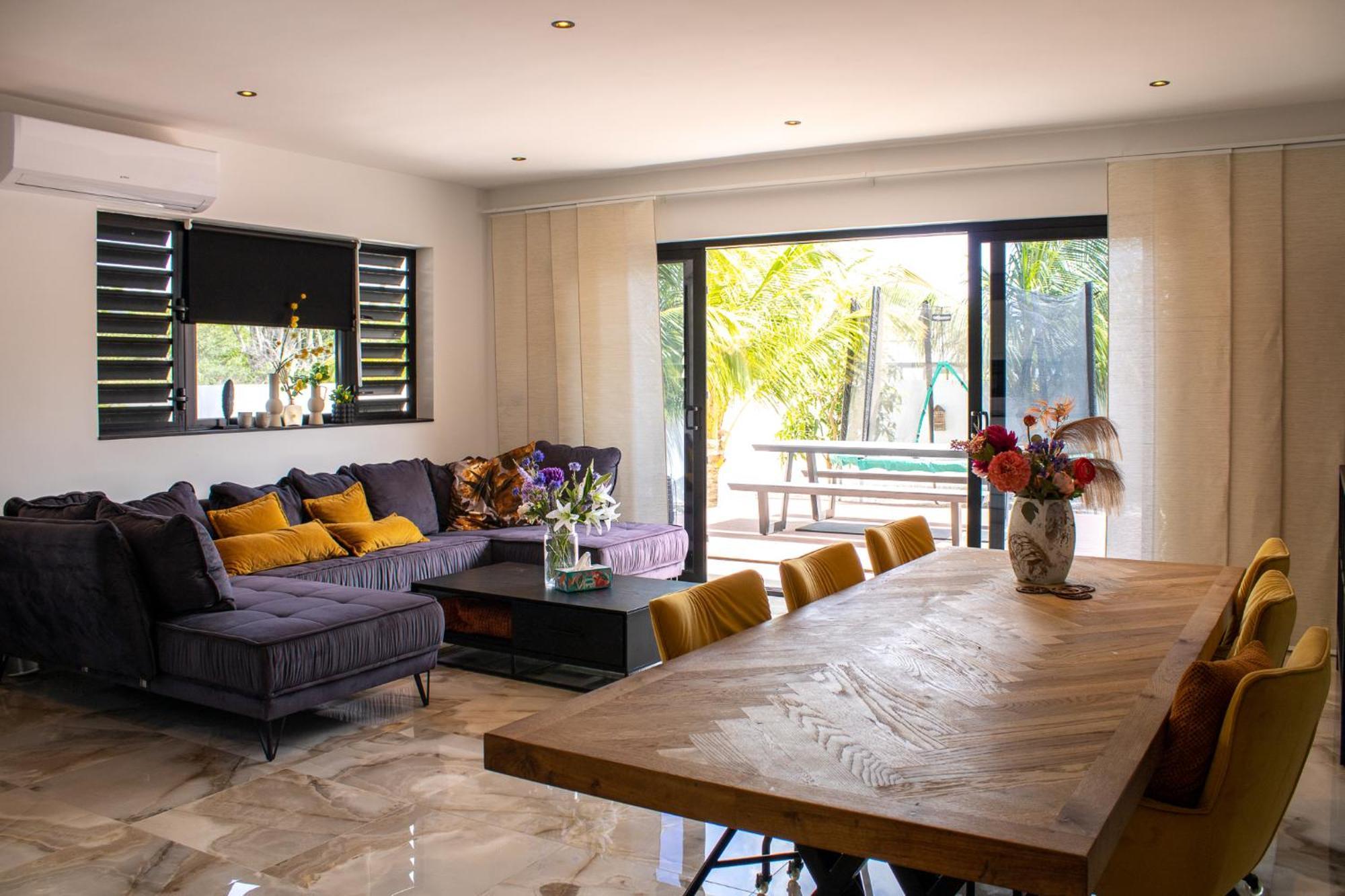 Luxury Incl Pool With Seaview Near Beaches