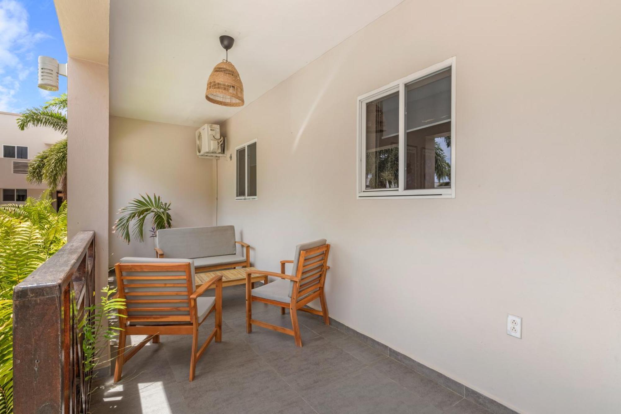 Curadise Living Apartamento Willemstad