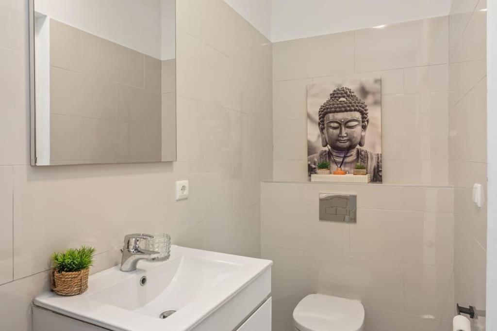 Vakantiewoning - Zwembad - Nabij Mambo Beach *