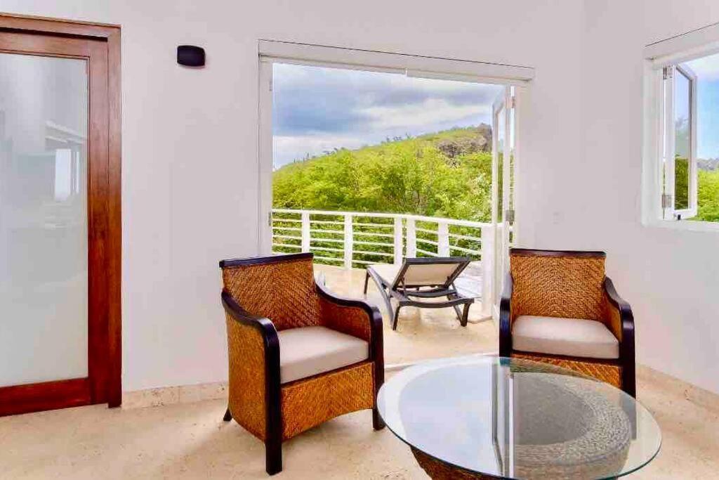 Villa Newvilla-coral Estate-walktobeach-private Pool-up To 16 Guests Seaview