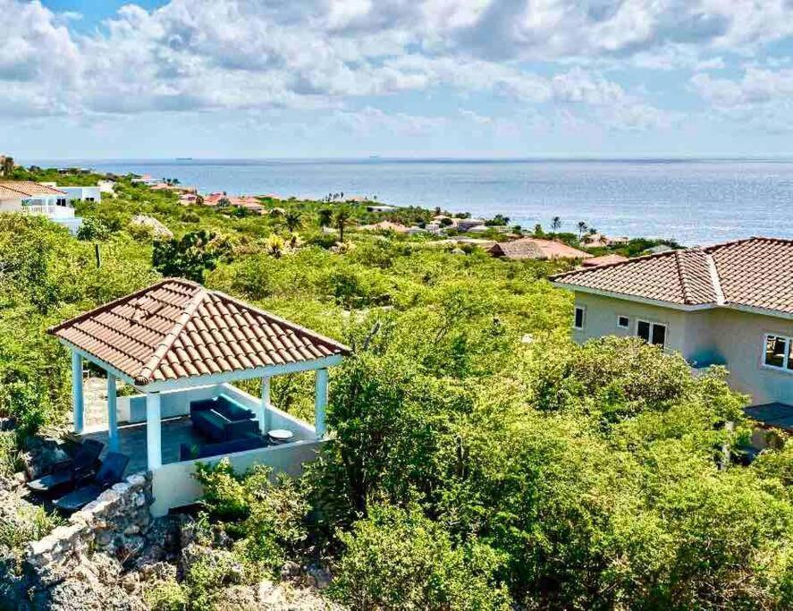 Newvilla-coral Estate-walktobeach-private Pool-up To 16 Guests Seaview Villa *