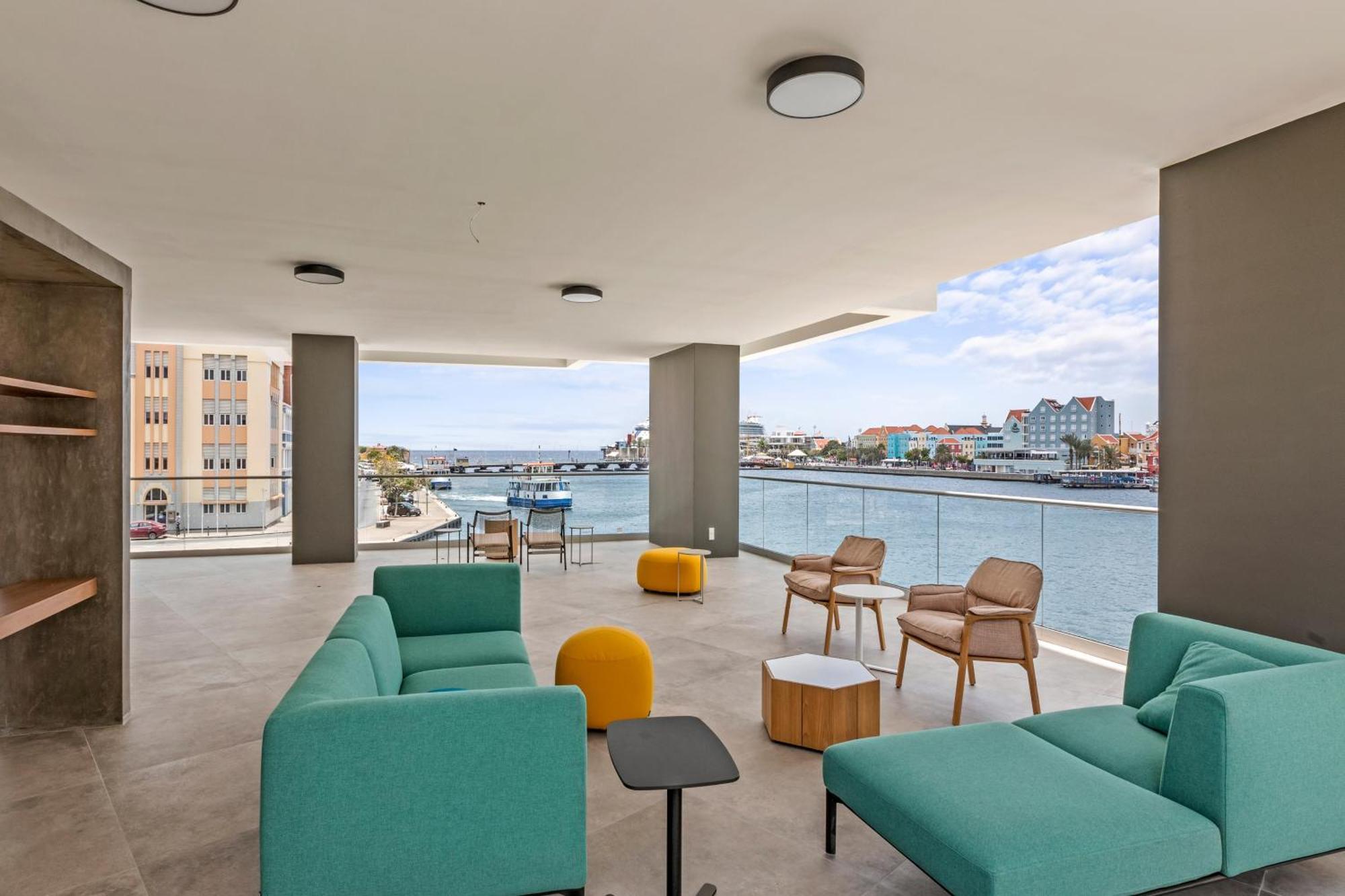 The Wharf Apartments, Downtown Apartment