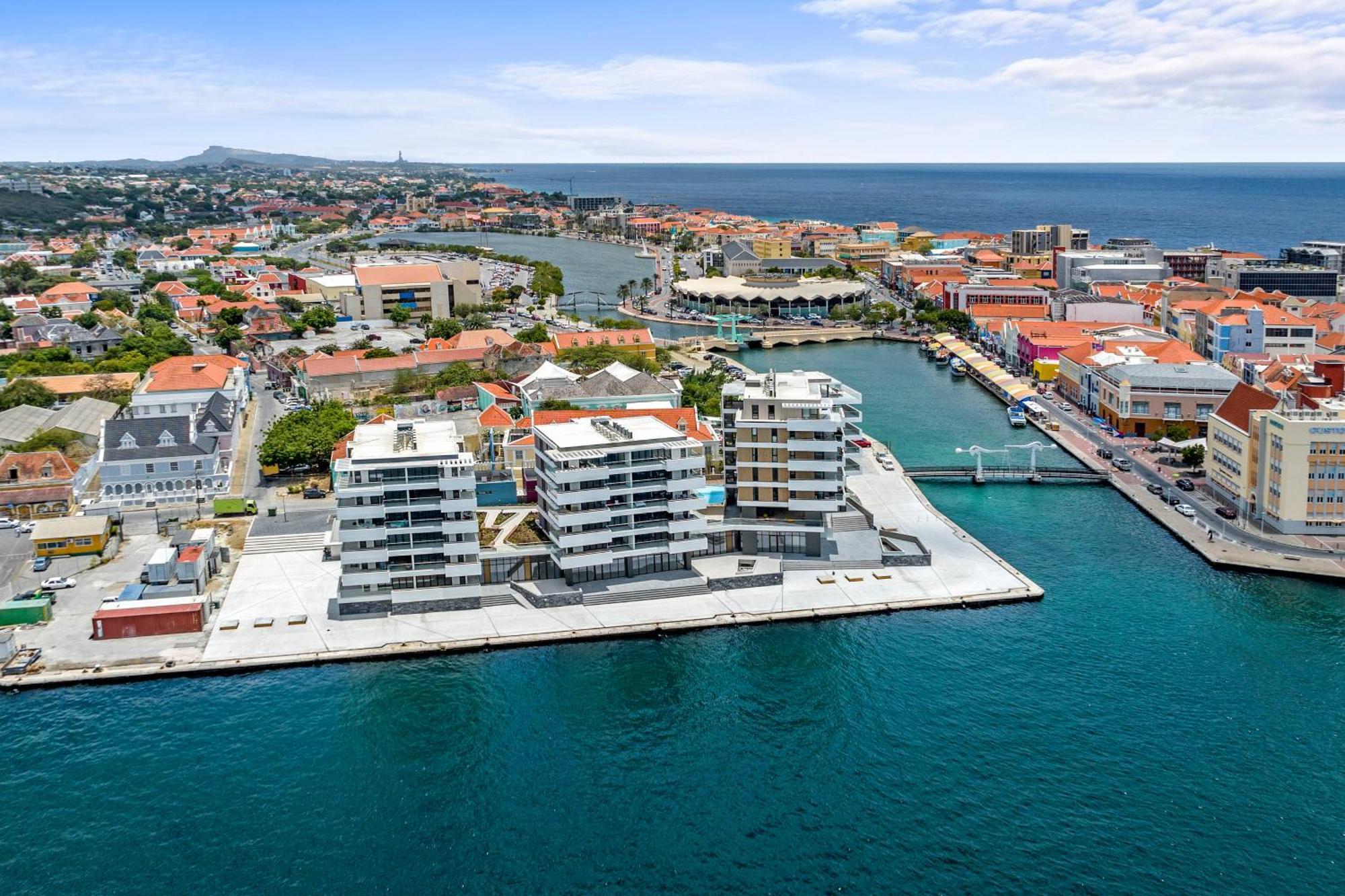 The Wharf Apartments, Downtown * Willemstad