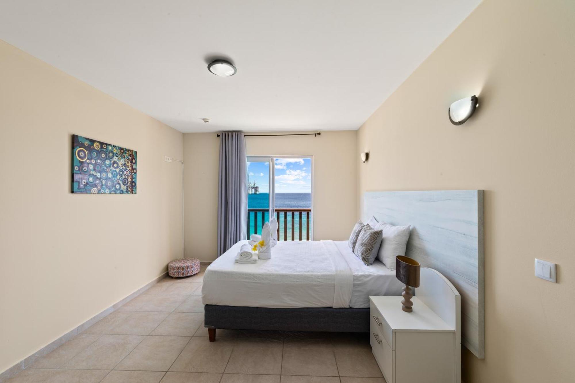 Apartment Heerlijk Met Prachtig Uitzicht Op Zee!