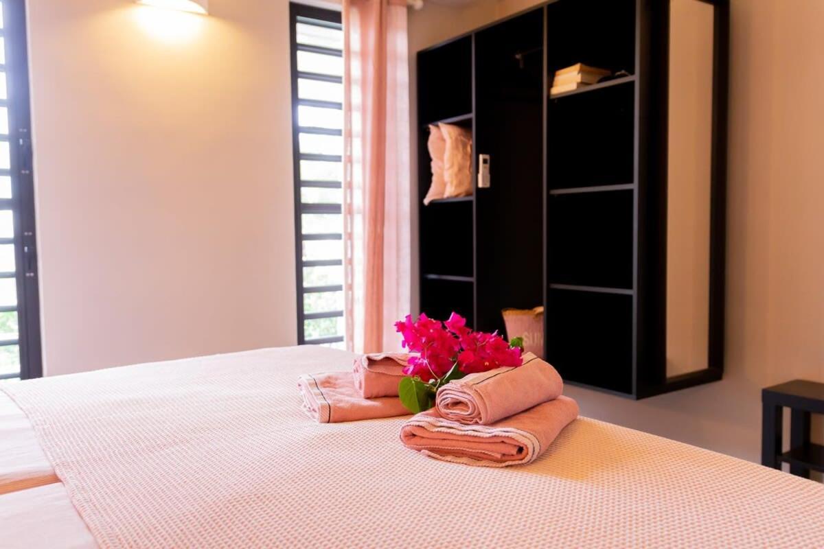 Villa Stylish 3 Bedroom With Ocean Views And Daily Maid Service *