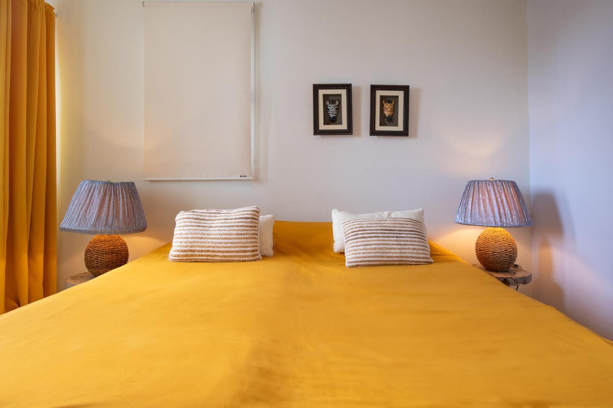 Villa At Secured Gated Near Mambo Beach!