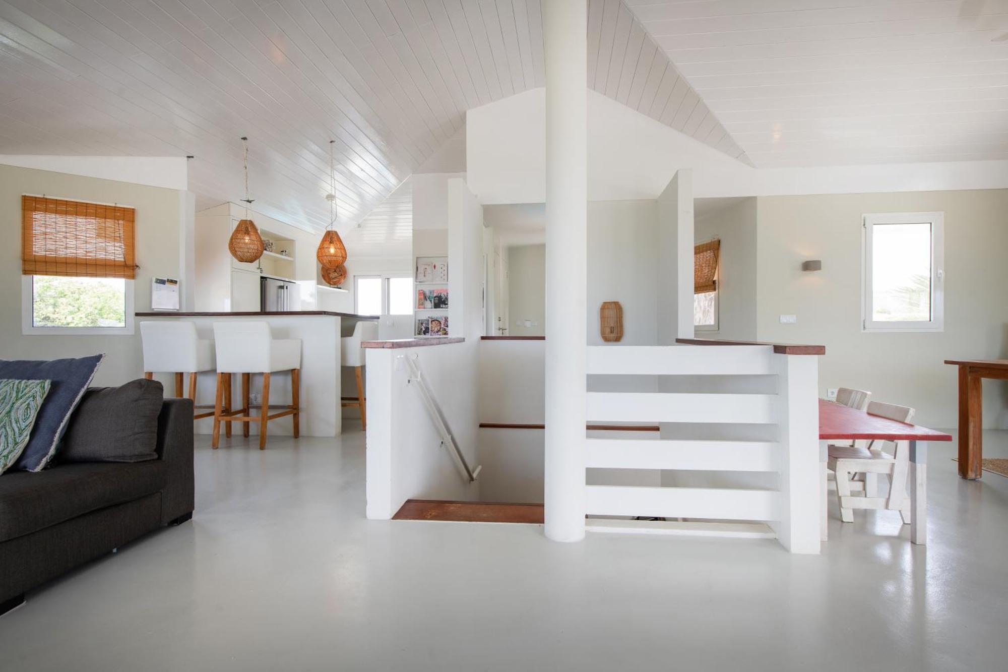 Villa At Secured Gated Near Mambo Beach! Willemstad