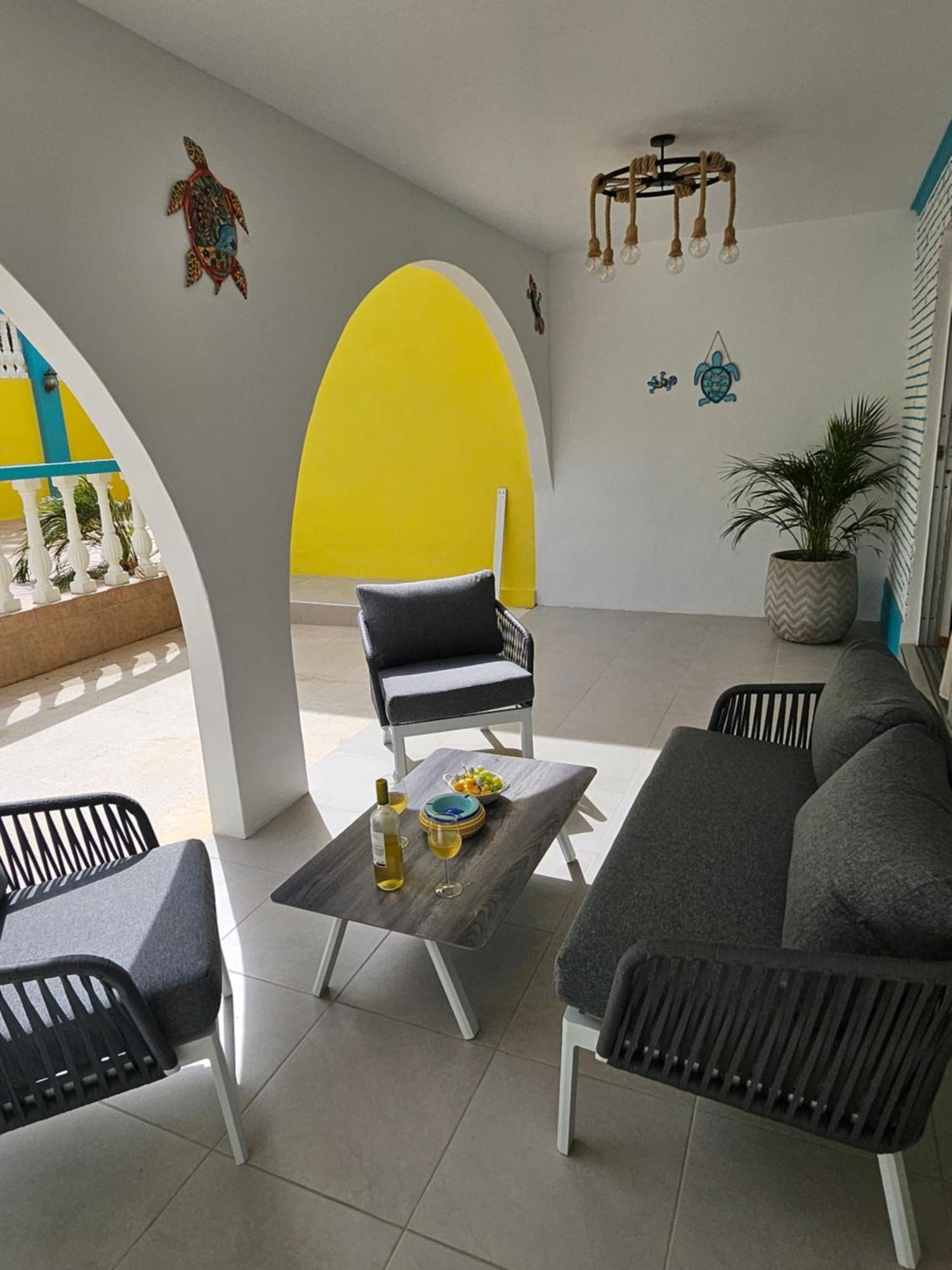 Villa Raven's Casa Del Sol Willemstad