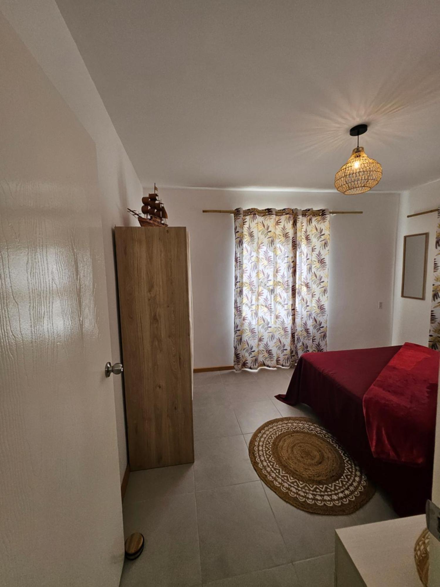 Raven's Casa Del Sol * Willemstad