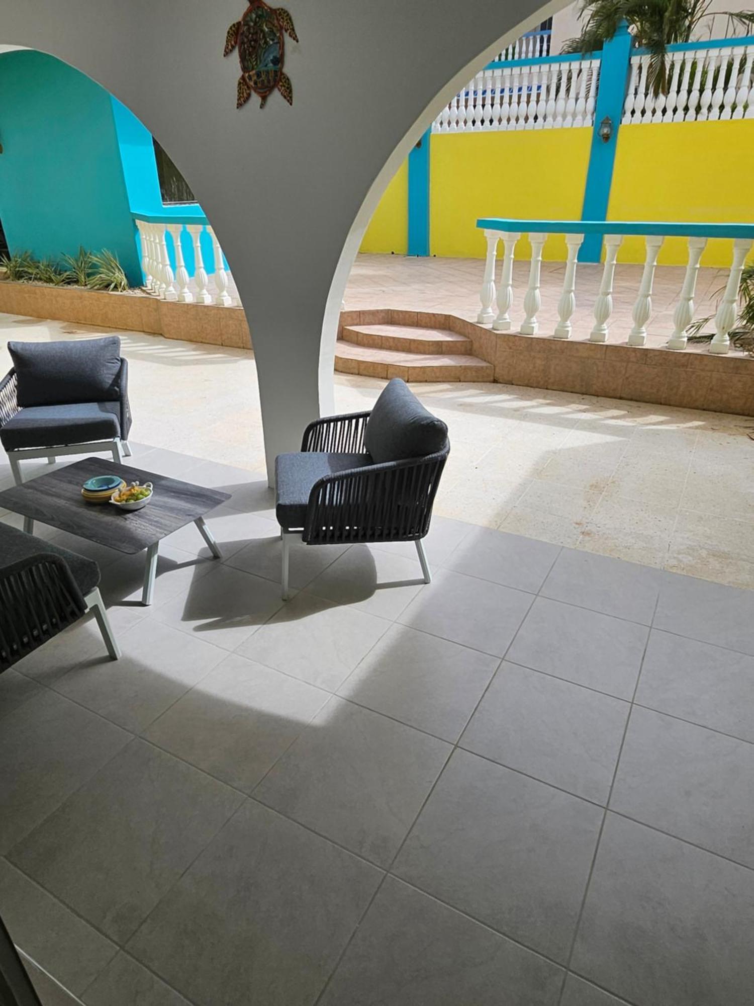 Raven's Casa Del Sol Villa *