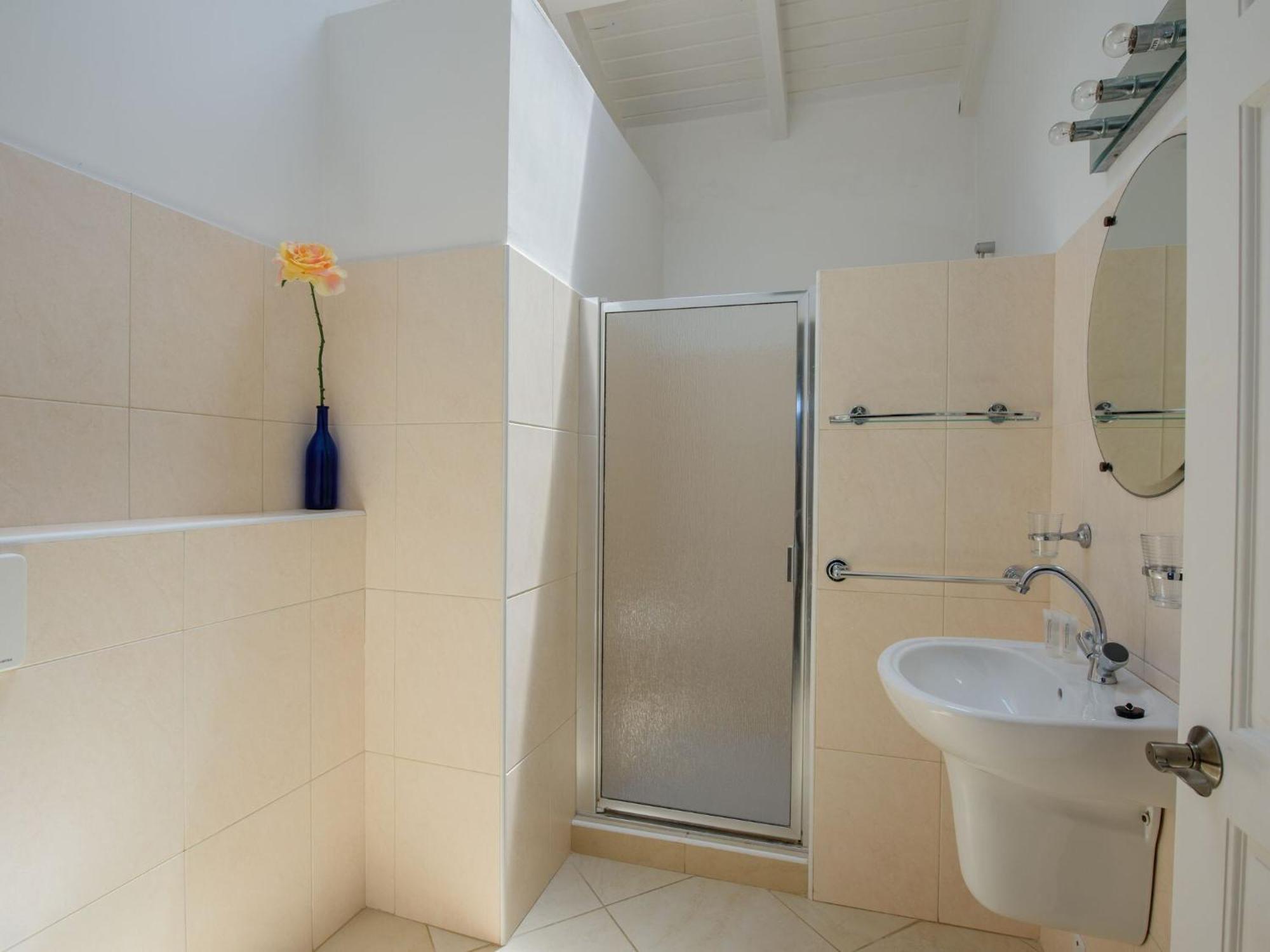 Apartment Gorgeous In Willemstad With Pool *