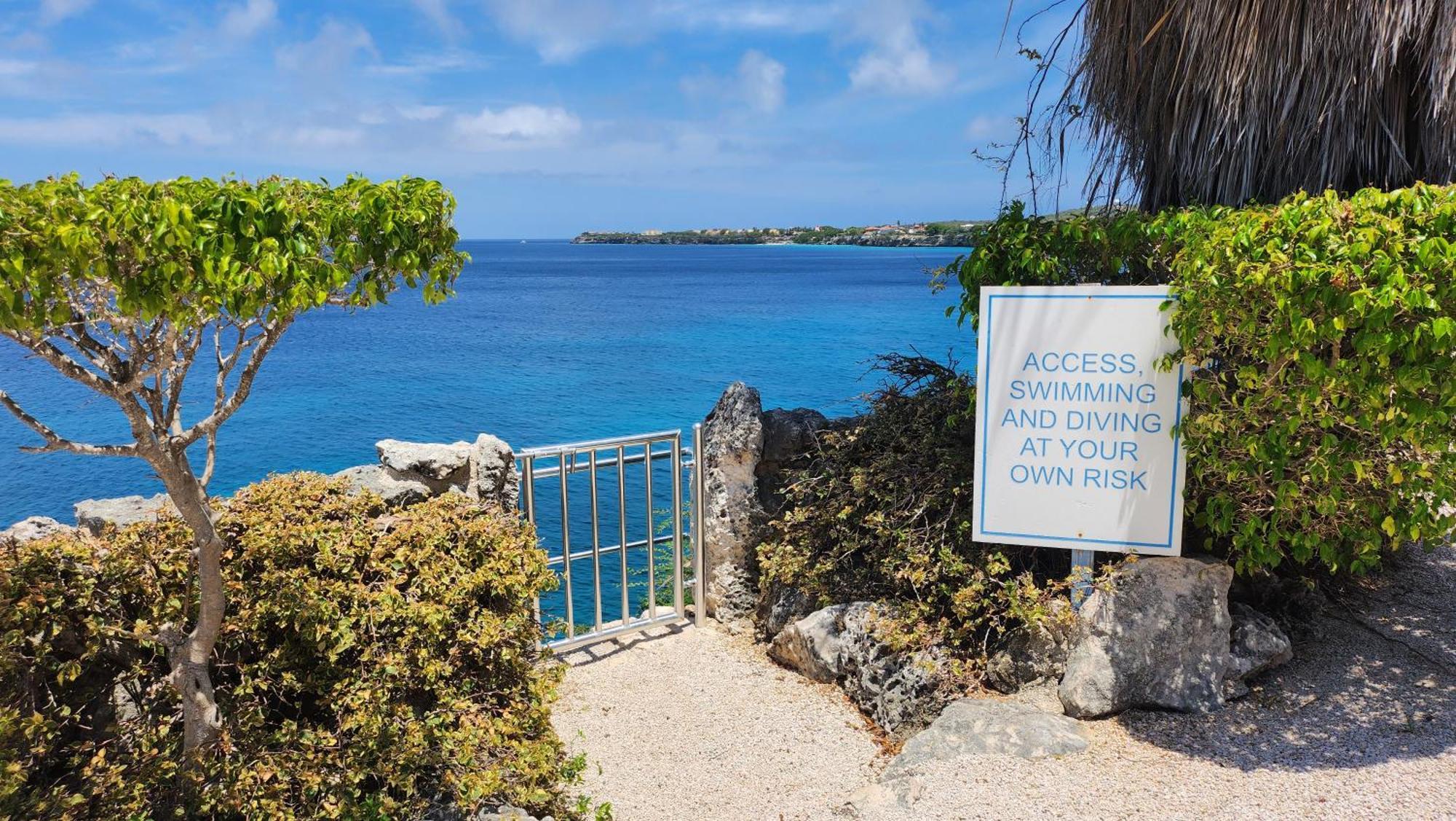 Ocean Teal Marazul Villa