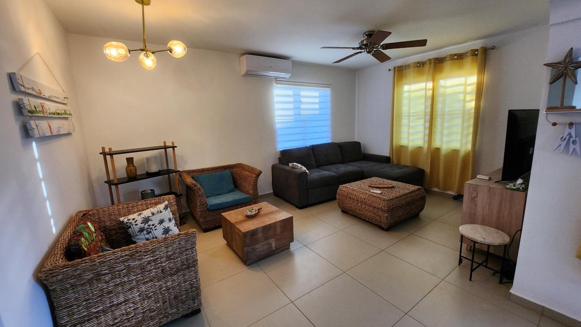 Villa Ocean Teal Marazul