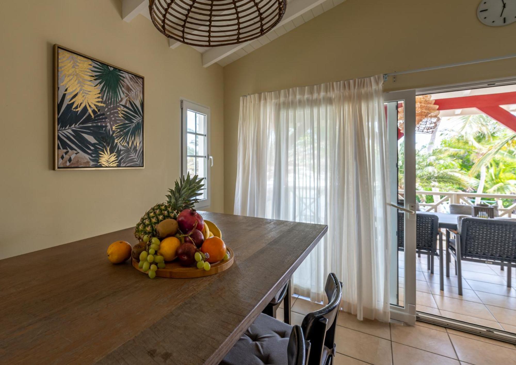 Apartment Tropical Treasure - Penthouse At The Spanish Water