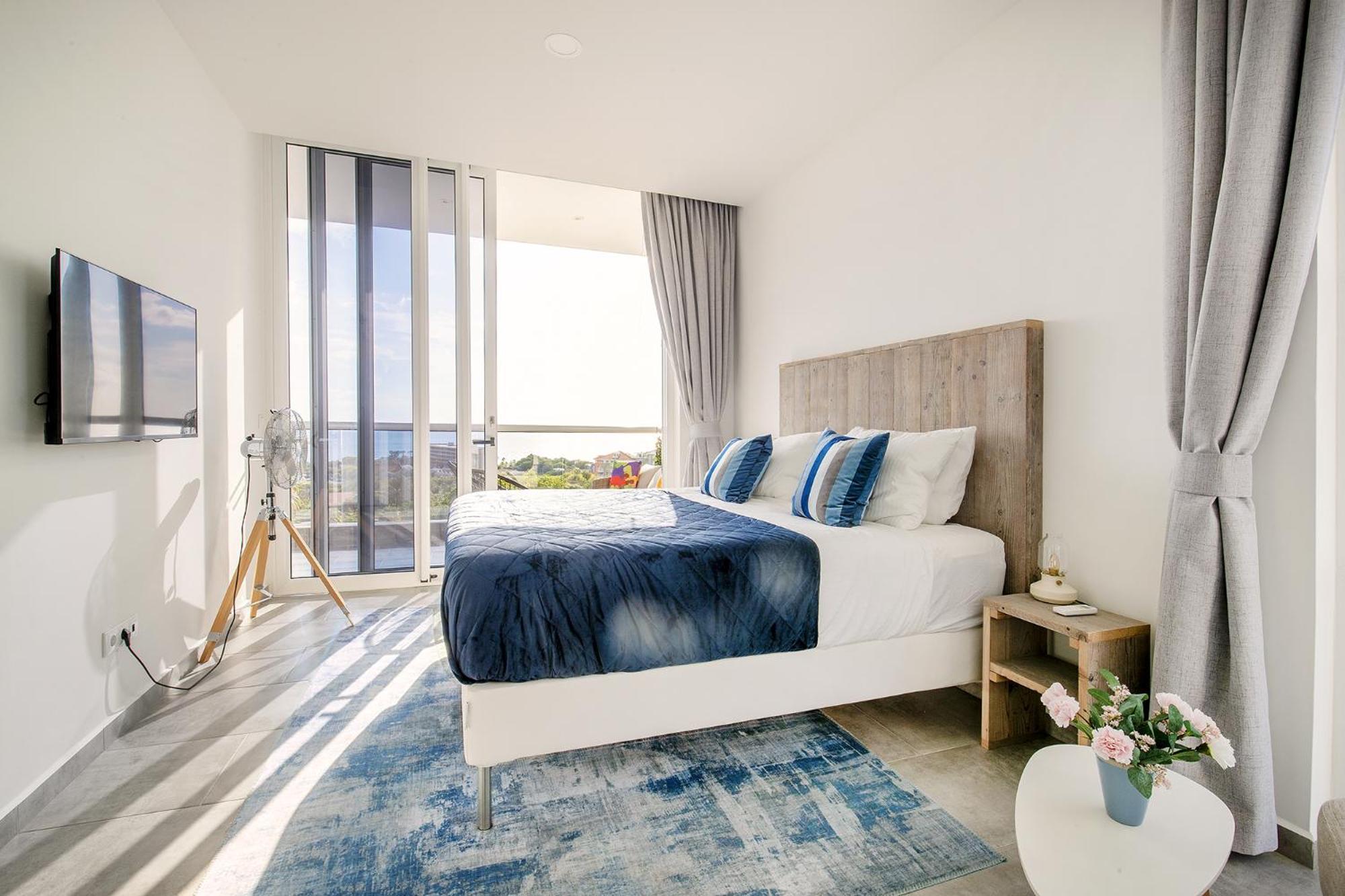 Apartment Magna Vista Pool And Gym Willemstad