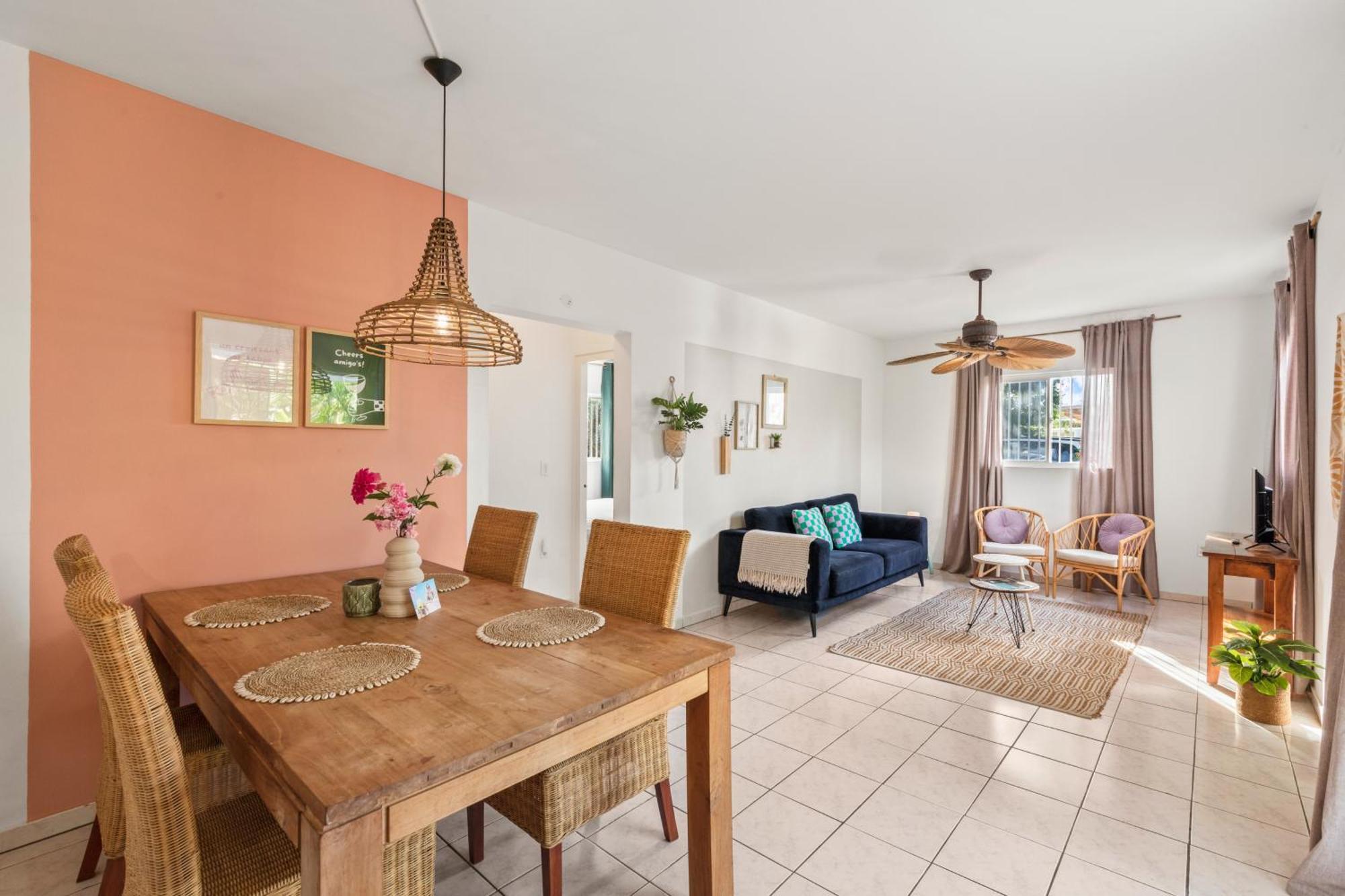 Tuk Tropical Boutique Jan Thiel Resort Willemstad