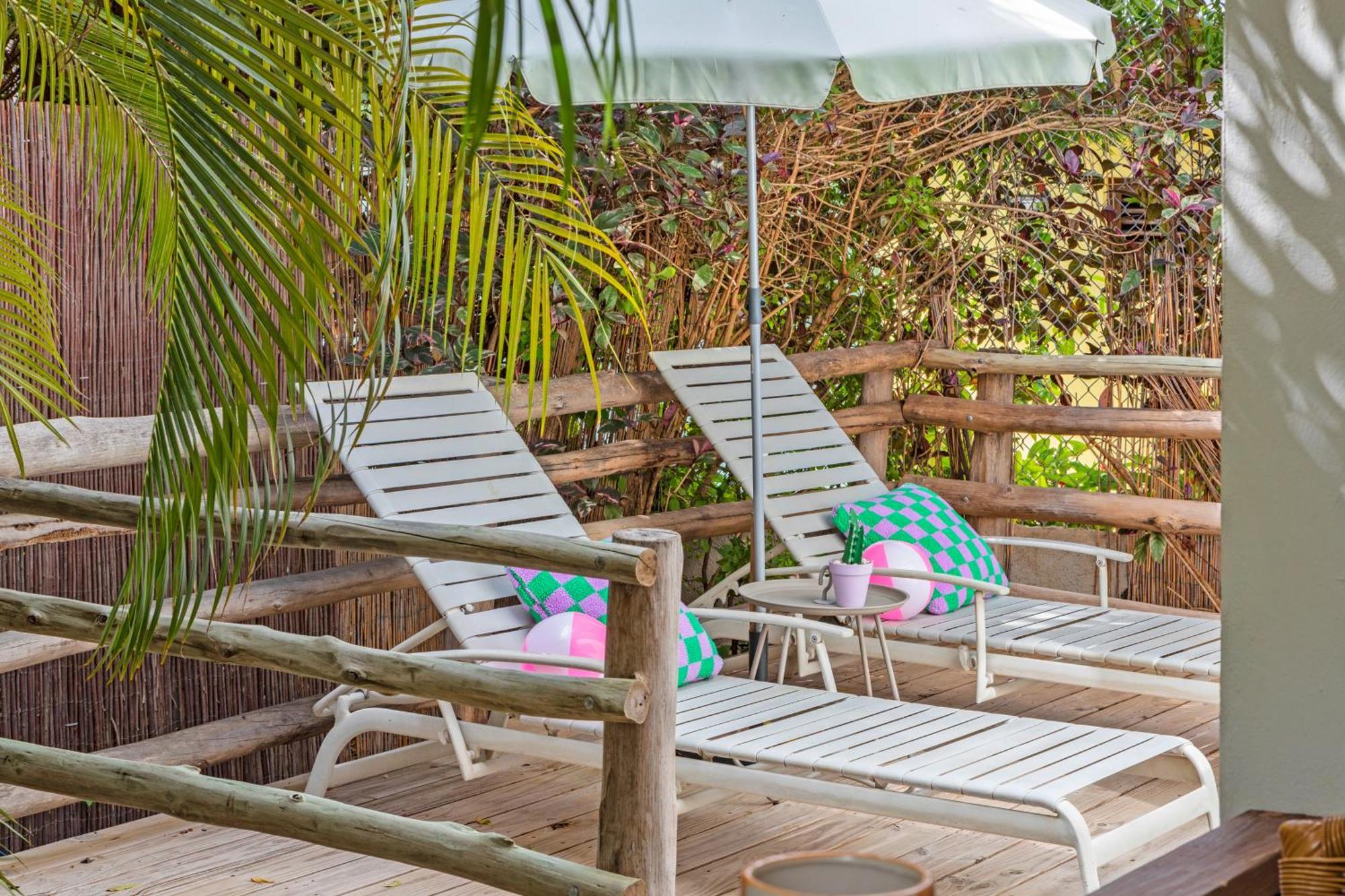 Tuk Tropical Boutique Jan Thiel